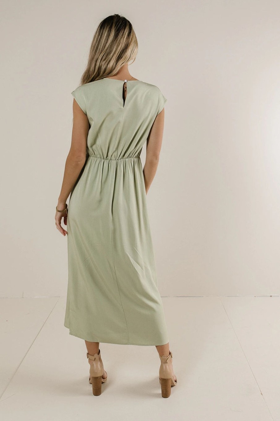 Clothing böhme | Addilyn Midi Dress In Sage