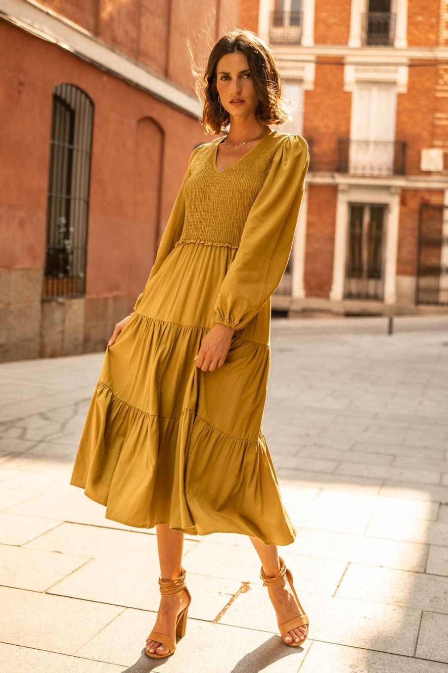 Clothing böhme | Smocked Tiered Midi Dress In Chartreuse